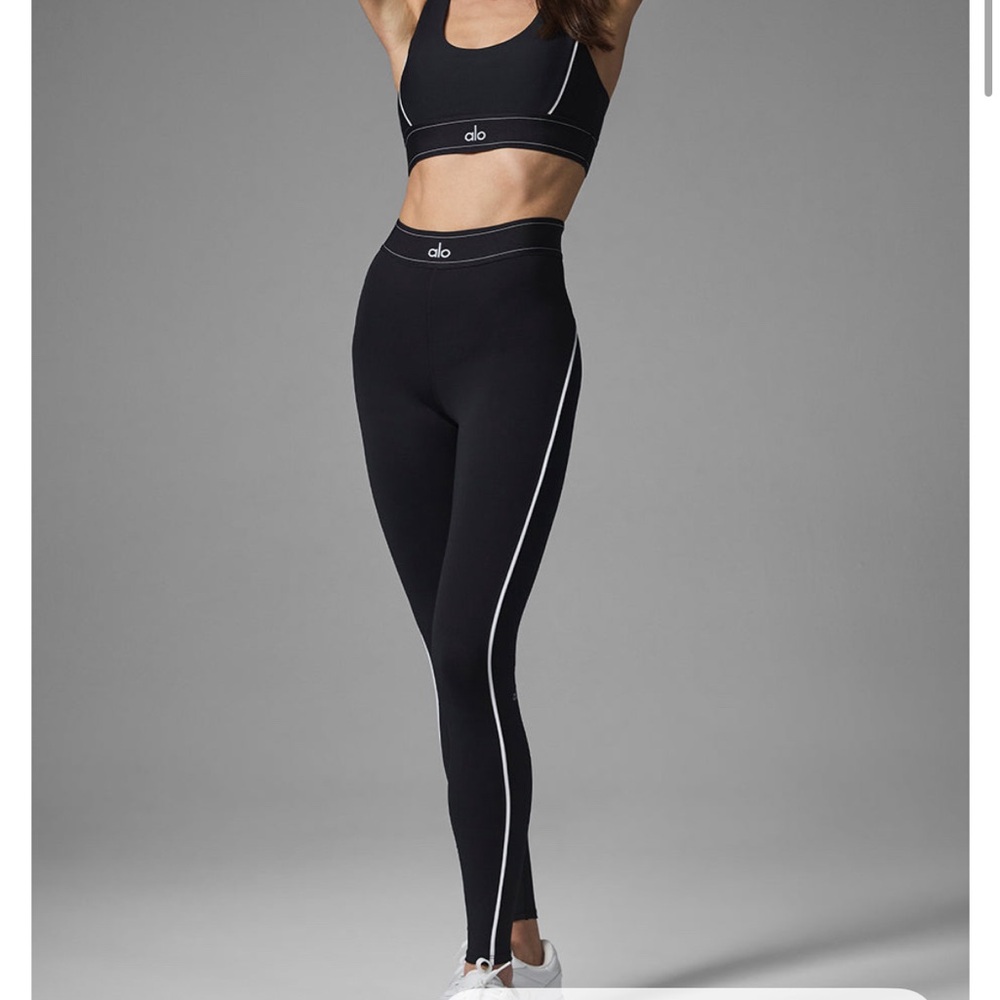 Alo yoga  Airlift High-Waist Suit Up Legging